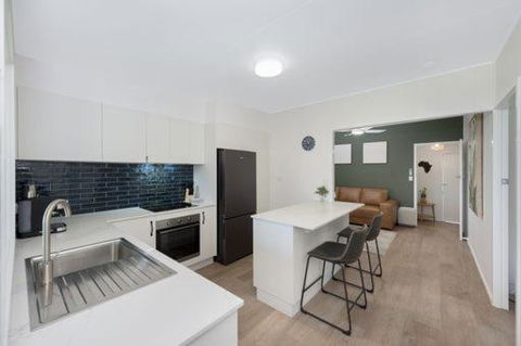 Castle View Cottage - Tourism Townsville 2
