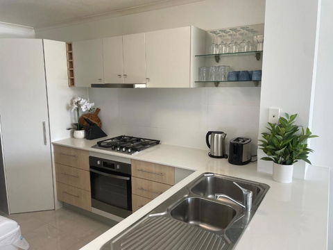 City Riverside Apartment 25 - Tourism Townsville 4