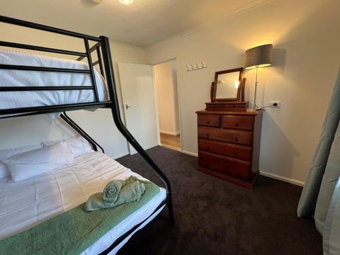 Curdies Getaway - Tourism Townsville 2
