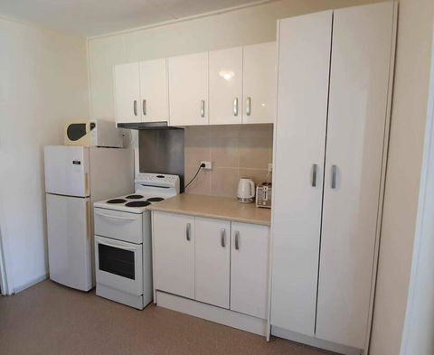 Cute Cottage - Tourism Townsville 1
