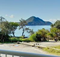 3 'Albacore' 12 Ondine Close - waterfront pool lift  views - Tourism Townsville
