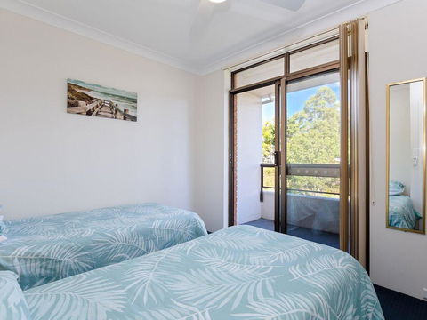 3 'The Commodore' , 9-11 Donald Street - Great Unit In The Heart Of Town - Tourism Townsville 2
