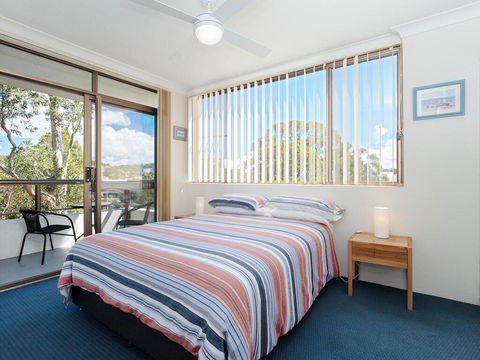 3 'The Commodore' , 9-11 Donald Street - Great Unit In The Heart Of Town - Tourism Townsville 3