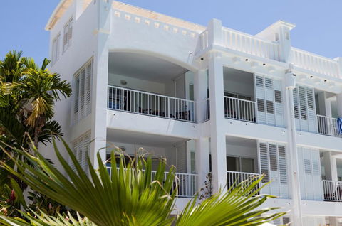 3123 BEACH CLUB PARADISE - Tourism Townsville 1