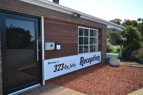 323 On Jetty - Tourism Townsville 1