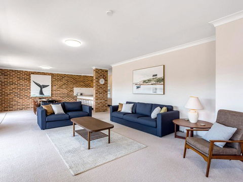 4 'Cottage Court', 6-10 Weatherly Cl - Shoal Bay & Little Beach At Your Fingertips - Tourism Townsville 3