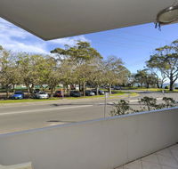 4 'Fleetwood' 63 Shoal Bay Rd - Air conditioned unit with magnificent water views - Tourism Townsville