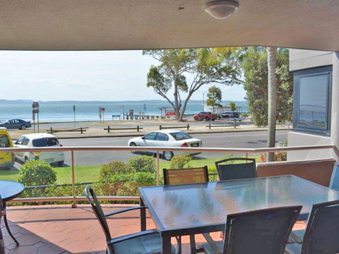 4 'Florentine' 11 Columbia Close - Spectacular Views And Air Conditioning - Tourism Townsville 0