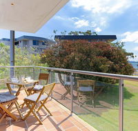 4 'Villa Ellisa' 10 Columbia Close - beautiful unit with beautiful water views at Little Beach - Tourism Townsville