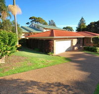 41 Leonard Avenue- pet friendly boat parking  aircon - Tourism Townsville
