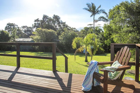 45 Boag St - Comfy And Close - Tourism Townsville 1