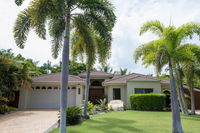 6 Beachside