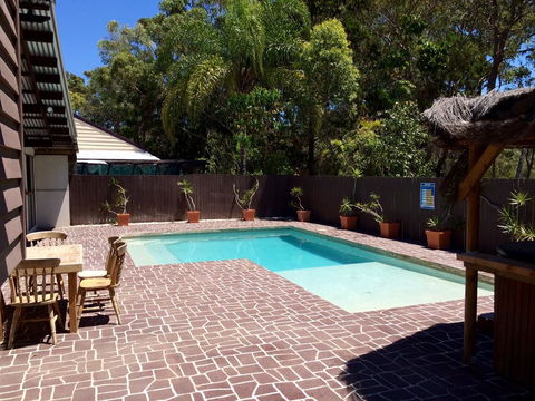 6 Bomburra Court - Rainbow Beach, Pet Friendly In Great Bush And Beach Location - Tourism Townsville 1