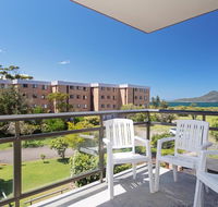 9 'Commodore' 6 Intrepid Close - SO CLOSE TO THE WATERS EDGE - Tourism Townsville