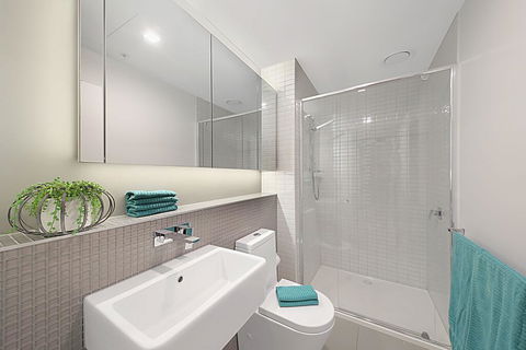 A Bright & Modern CBD Apt Next To Southern Cross - Tourism Townsville 3