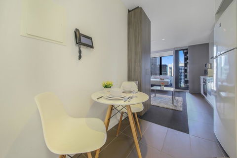 A Cozy & Comfy Studio Next To Southern Cross - Tourism Townsville 2