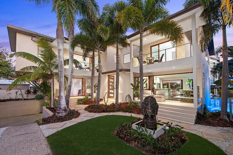A PERFECT STAY - Casa Grande - Tourism Townsville 0