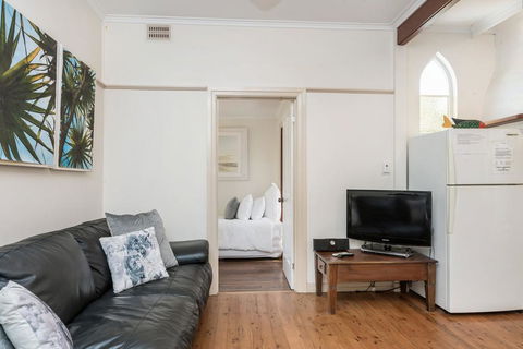 A SWEET ESCAPE - Byron Surf Cottage - Walk To Byron - Tourism Townsville 2