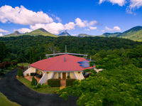 Book Uki Accommodation Vacations Tourism Townsville Tourism Townsville