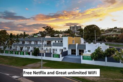 Aaron Motel - Tourism Townsville 0