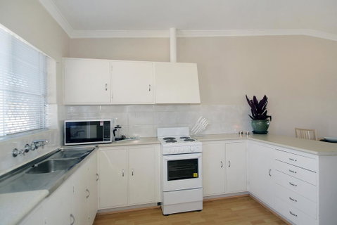 Acacia Holiday & Business Stay - Tourism Townsville 2