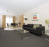 Accommodate Canberra - Kingston Court - Tourism Townsville