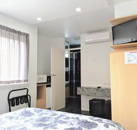 Acland Street Studio Apartment FREE PARKING - Tourism Townsville