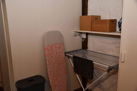 Diskin House Mt Pleasant Rd, Eltham For 16 Guests - Tourism Townsville 1