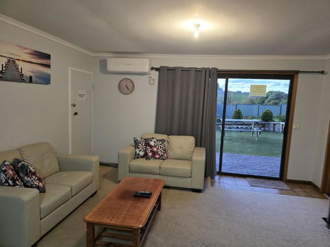 Double Room Farm Stay - Tourism Townsville 3