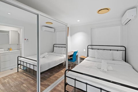 Exceptional Value! Immaculate&Cozy 1BR Home - Tourism Townsville 1