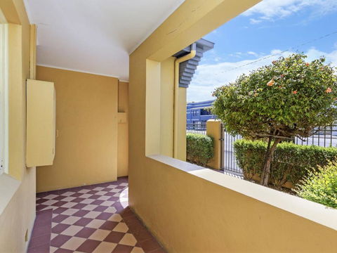 Fairholme Apartment - Tourism Townsville 4
