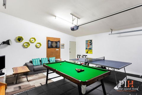 Family Entertainer Sleeps 10 - Tourism Townsville 2