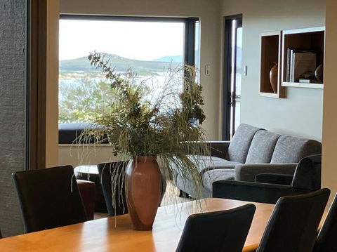 Faraway On Flinders Island - Tourism Townsville 3