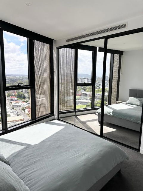 FV Peppers 1 Bedroom Apartment - Tourism Townsville 2
