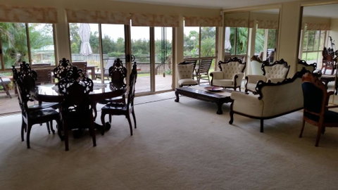 Hilltop Hideaway - Tourism Townsville 0