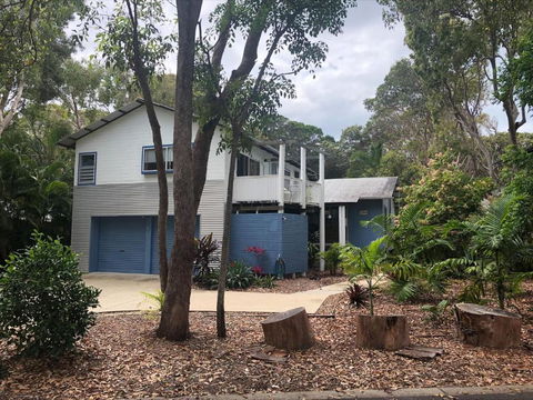 Ibis 3 House - Tourism Townsville 2