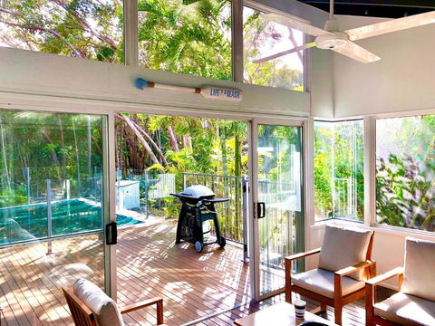 Ibis 3 House - Tourism Townsville 1