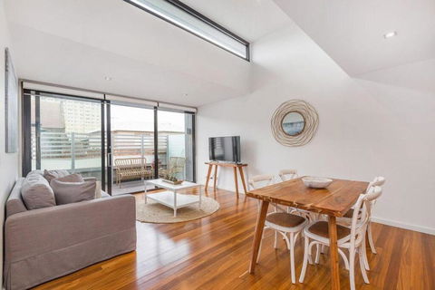 Hotel Lifestyle Home Living In Williamstown - Tourism Townsville 1
