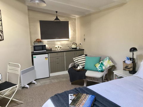 Aggie's Bed And Breakfast - Tourism Townsville 2