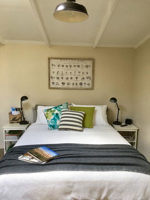 Aggie's Bed And Breakfast - Tourism Townsville 3