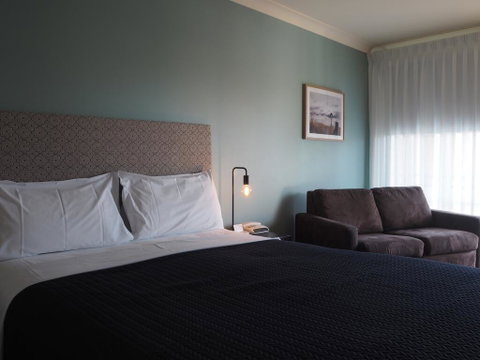 Alexandra Place - Tourism Townsville 1
