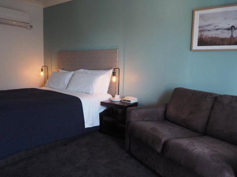 Alexandra Place - Tourism Townsville 3