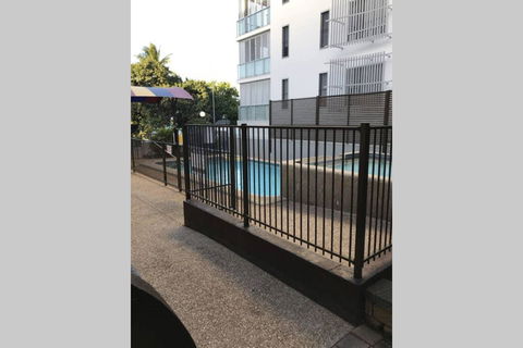 All In 500 Aud Weekly Beachfront The STRAND Studio Apartment - Tourism Townsville 3