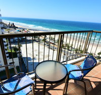 Aloha Surfers Paradise - Tourism Townsville