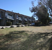 Alpha Centauri Townhouses - Tourism Townsville