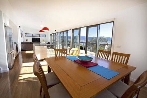 Alpine Freedom - Tourism Townsville 1