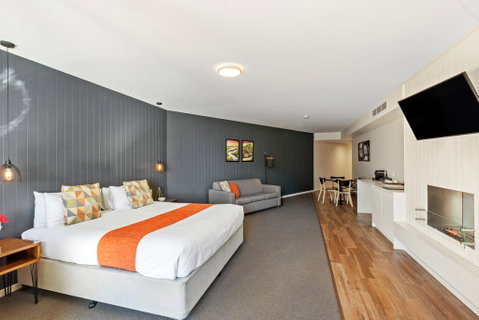 Altitude On Montville - Tourism Townsville 3