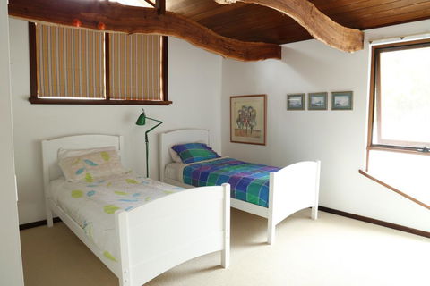 Anagama House & Studio - Tourism Townsville 2