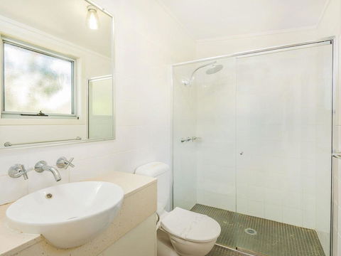 Angourie Blue 7- Stroll To Surfing Beaches. - Tourism Townsville 1