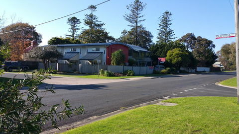 Apartments At Glen Isla - Tourism Townsville 0